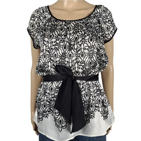 New York & Company Tie Waist Women's Blouse - Picture 1 of 11